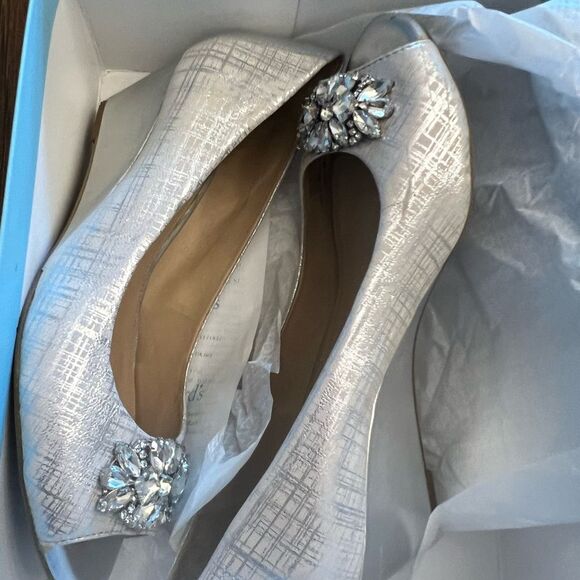 ANTONIO MELANI Estah Silver wedge Heels with Crystal Accents. Size 9 M. - Picture 1 of 12